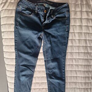 American Eagle skinny jeans
